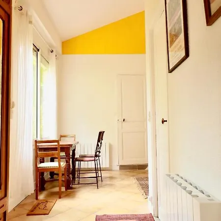 Maisonnette Au Centre De Dom wakacyjny Deauville